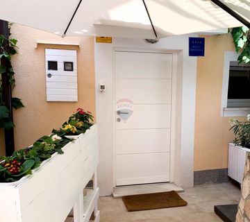 Baška-kamena kuća 80m2, terasa - cover