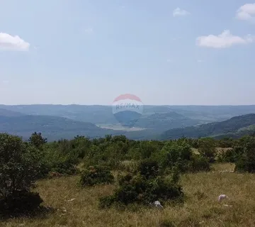 Istra,Oprtalj , Zrenj - Građevinsko zemljište božanstvenog pogleda - cover