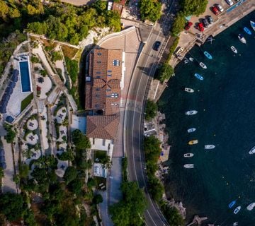 OPATIJA- stan, 1.red do mora, bazen, garaža, vrt, lift, pogled na more - cover