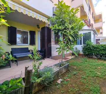 OPATIJA,LOVRAN- stan s terasom,vrtom,parkingom i pogledom na more - cover