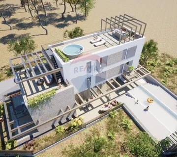 Istra,Umag-Građevinsko zemljište s Građevinskom dozvolom - cover