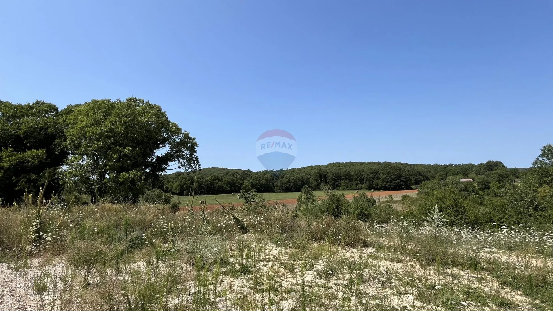 Istra, Vrsar, okolica - građevinsko zemljište sa pravomoćnom građevinskom dozvolom - cover