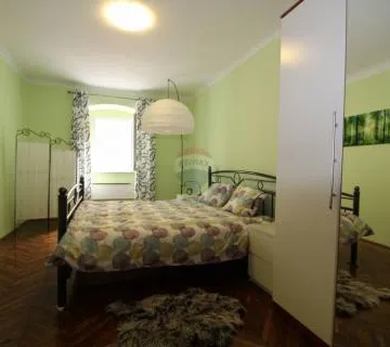 Rijeka, centar - stan 2S+DB, 73 m2 - cover