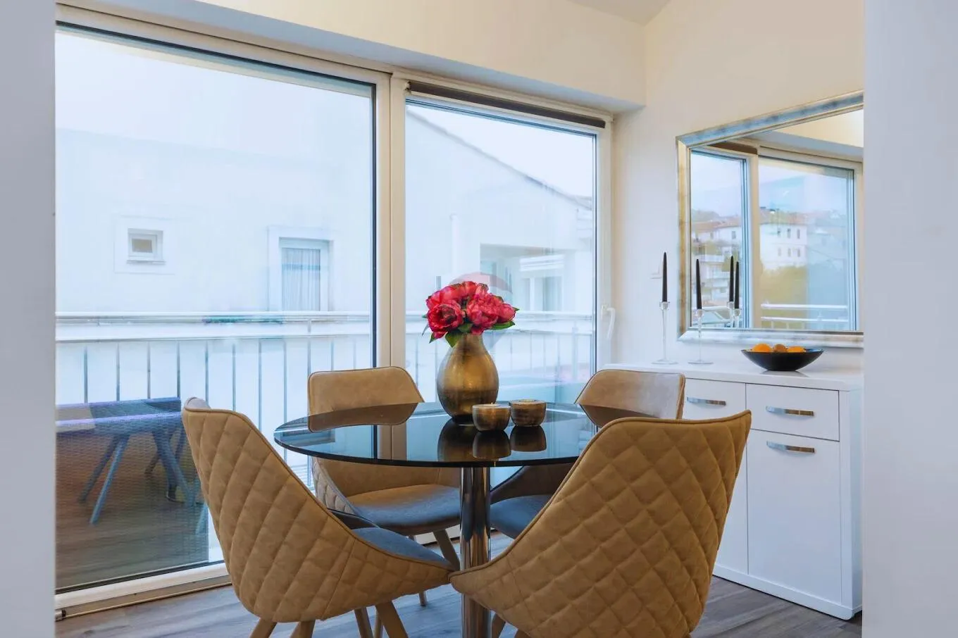 Novi Vinodolski - dvosoban stan na traženoj lokaciji - cover