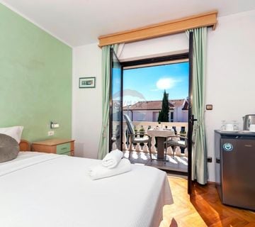 ISTRA, ROVINJ - KUĆA SA BAZENOM U BLIZINI PLAŽE I CENTRA - 600 m2 - cover