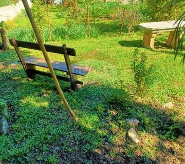 Rovinj,pola kuće na jednoj od najboljih rovinjskih lokacija+vrt - cover