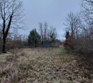 Istra,Orbanići-veliko poljoprivredno zemljište za OPG - cover