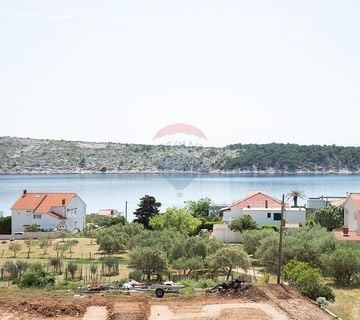 Otok Rab, 2 S + DB, 2 terase,  pogled na more - cover