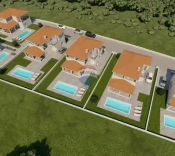 Istra, Pazin - građevinsko zemljište s mogućnošću izgradnje više objekata - cover