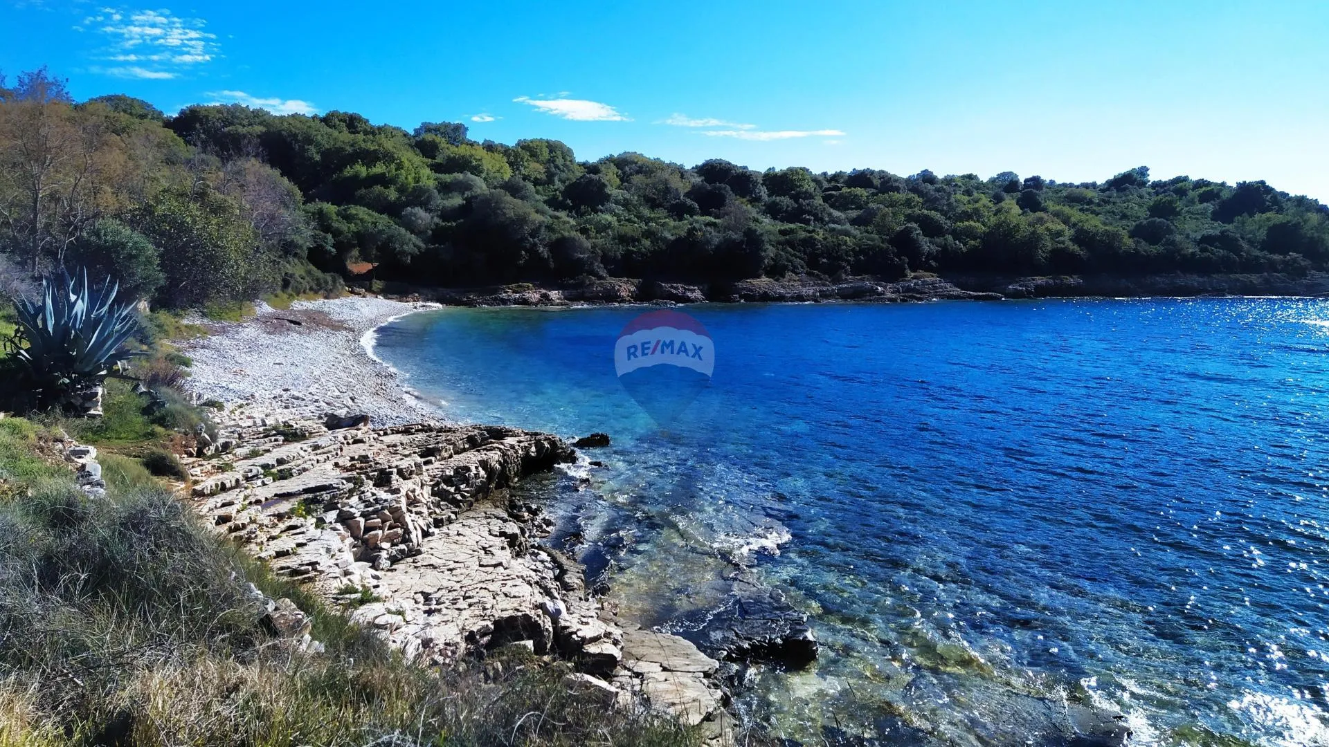 Istra, Premantura - građevinsko zemljište, blizina plaže - cover