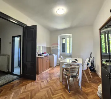 RIJEKA,ZAMET- stan s djelomičnim pogledom na more - cover