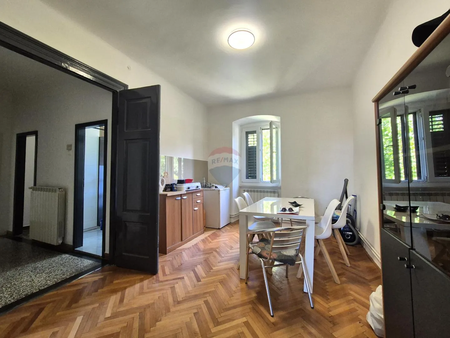 RIJEKA,ZAMET- stan s djelomičnim pogledom na more - cover