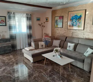 Istra,Fažana,stan sa pogledom na more 400 m do plaže! - cover