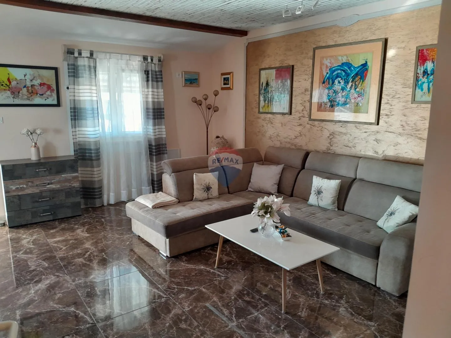 Istra,Fažana,stan sa pogledom na more 400 m do plaže! - cover