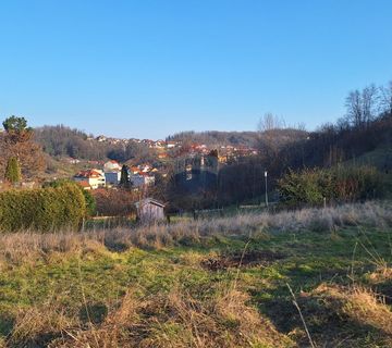 Zagreb - Vrapče, građevinsko zemljište  s građevinskom dozvolom - cover