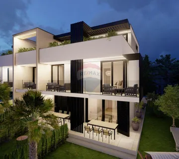 Grad Krk - predivan trosoban stan sa okućnicom i pogledom - cover