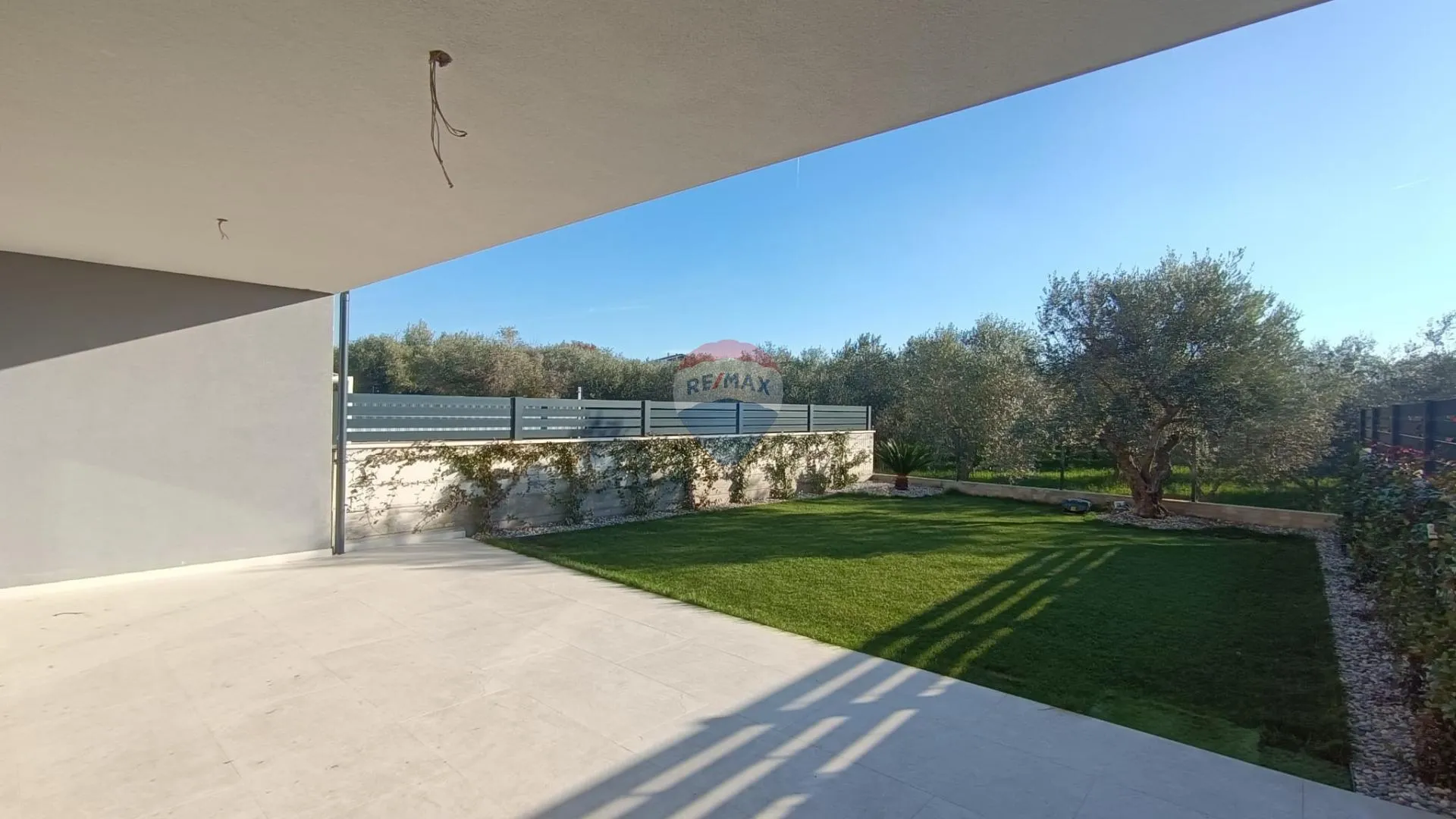 Istra, Novigrad - Dvosoban stan u prizemlju novogradnja - cover