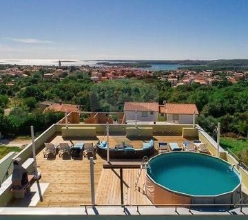 Istra, Medulin, samostojeća kuća sa predivnim pogledom. - cover