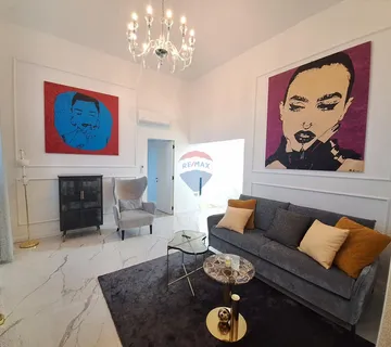 Opatijska rivijera -stan s pogledom na cijeli zaljev - cover