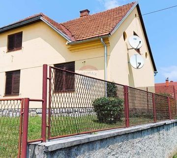 Ogulin, kuća 310 m2, centar - cover