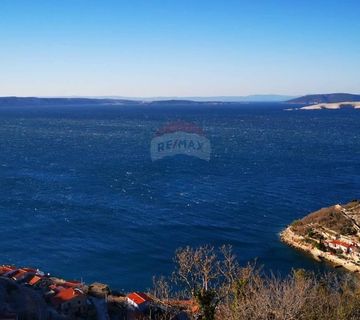 Senj, Starigrad, građevinski teren 100m od mora - cover