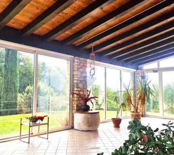 Istra,Brtonigla-Vila s impresivnom okućnicom od 10000 m2 - cover