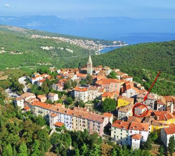 ISTRA, LABIN - Stan u starom gradu - cover