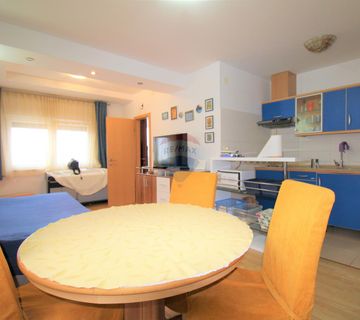 Rovinj,stan u prizemlju 55m2+garaža20m2 - cover
