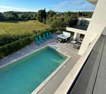 Istra, Vodnjan, Galižana- vila s pogledom 190 m2 , bazen - cover