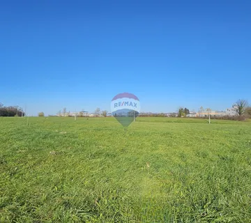 Sveta Nedelja, Kerestinec - građevinsko zemljište stambene namjene - cover