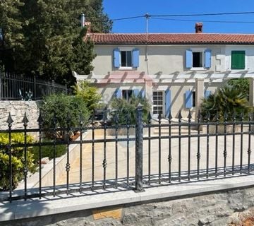 Umag okolica, autohtona renovirana kuća 450 m od mora - cover