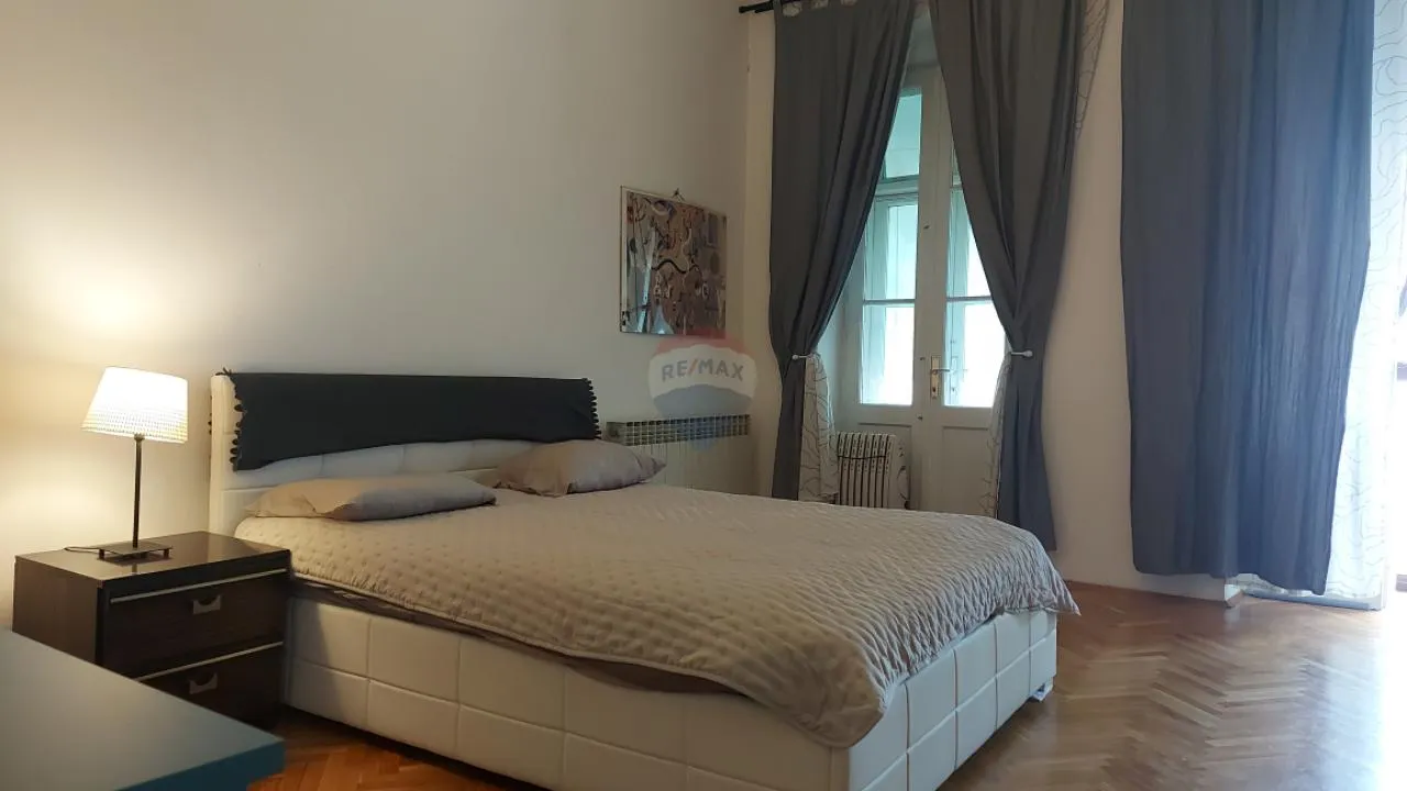 Rijeka, centar, 133 m2 - cover