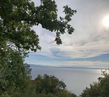 Veprinac,teren s otvorenim pogledom na Kvarner - cover