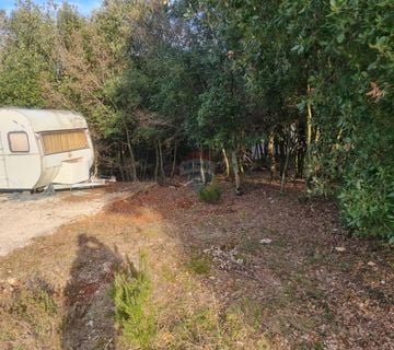 Istra, Kavran, teren s vodom blizu mora - 11.000 € - cover