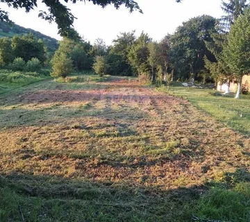 Drežnik,Runjevica građevinski teren 14491m2  - cover