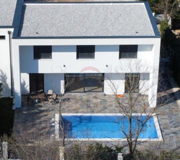Istra, Rovinj - moderne urbane ville 165m2 - cover