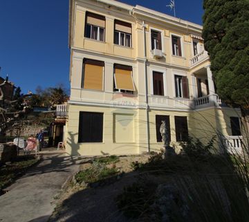 Opatija,Volosko,trosoban stan u austrugarskoj vili s pogledom na more - cover