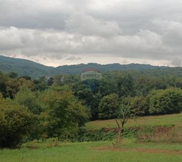 Karlovac, poljoprivredno zemljište 990 m2 - cover