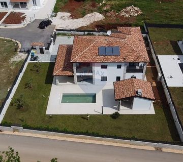 Villa u Poreču - cover