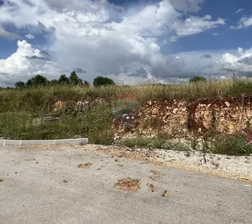 Istra, Poreč - okolica - građevinsko zemljište u poslovnoj zoni - cover