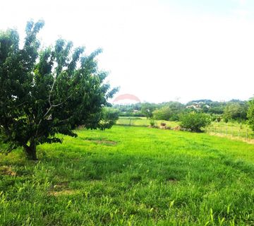Istra,Umag,Materada-Građevinsko zemljište pravilog oblika - cover