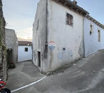 ISTRA, PIĆAN - Stara kuća 70 m2  - cover