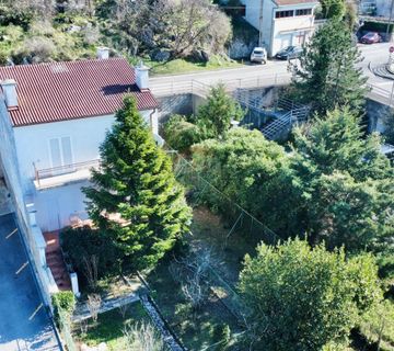 Crikvenica, kuća s dvorištem blizu centra - cover