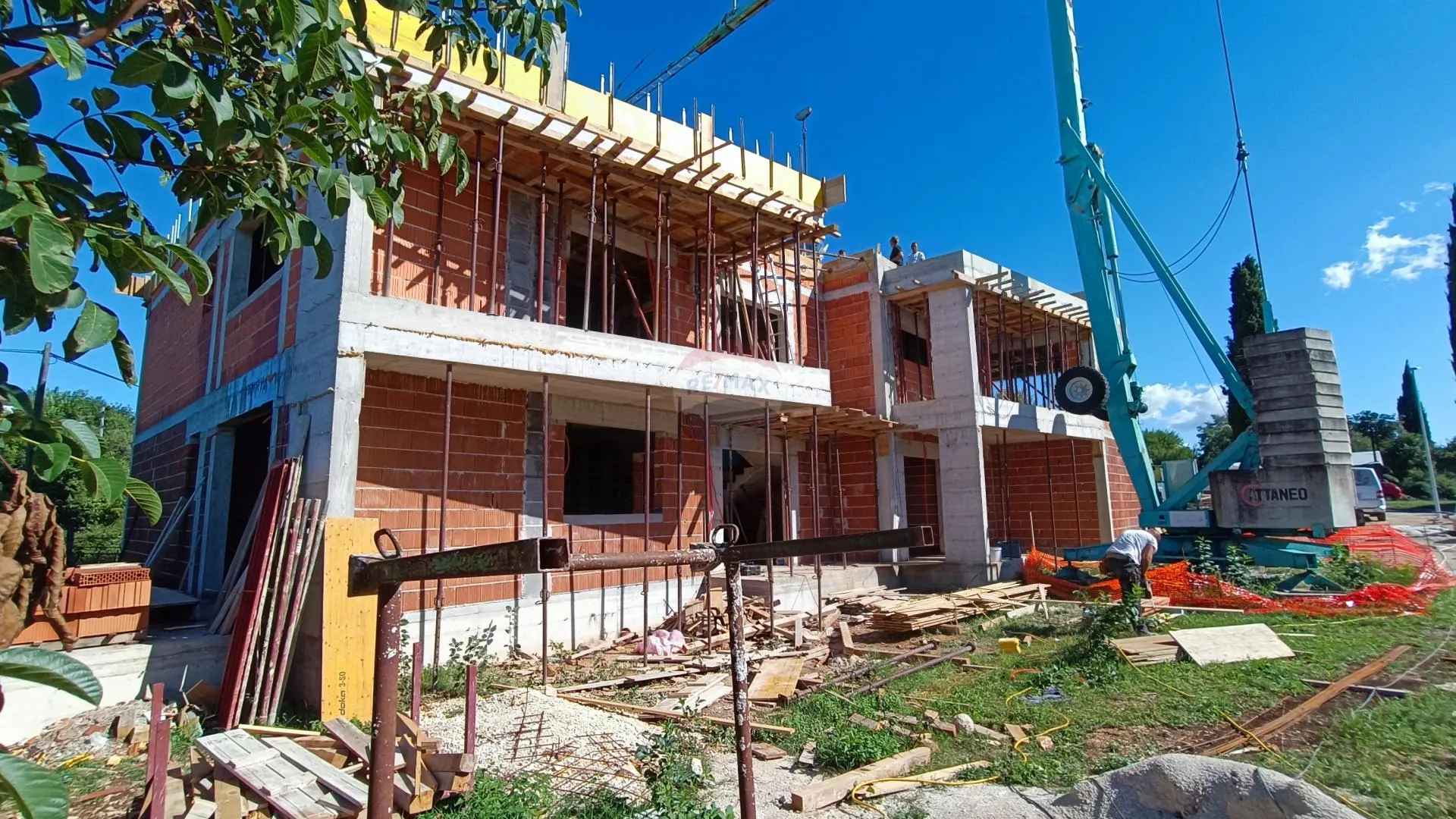 Istra, Kanfanar- stan na prvom katu-pogled more - cover