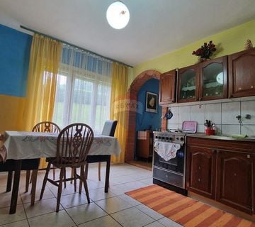 Gorski kotar - Moravice - Kuća s velikom okučnicom - cover