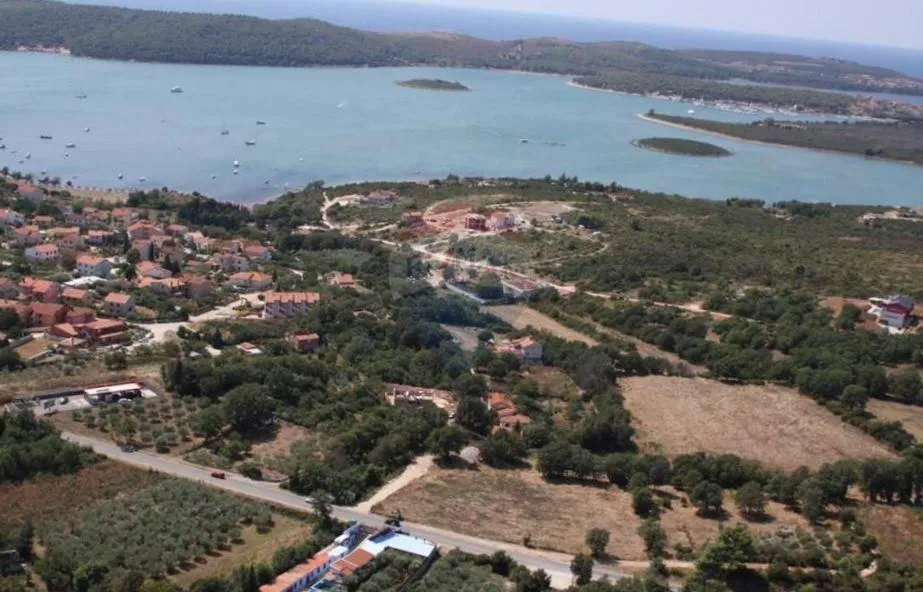 ISTRA, MEDULIN, građevinsko zemljšte idealno za trgovački centar - cover