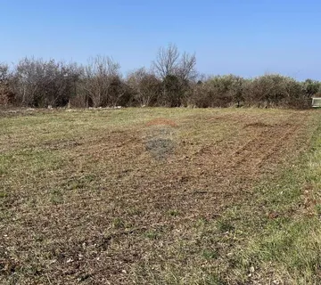 Istra, Poreč okolica, građevinsko zemljište 5km od grada - cover