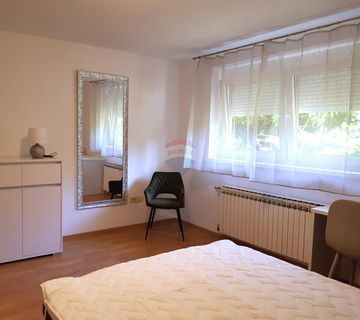 Zagreb, Gornji grad - stan 111 m2 s dvorištem i garažom - cover