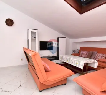 FUNTANA-stan s tri spavaće sobe - cover