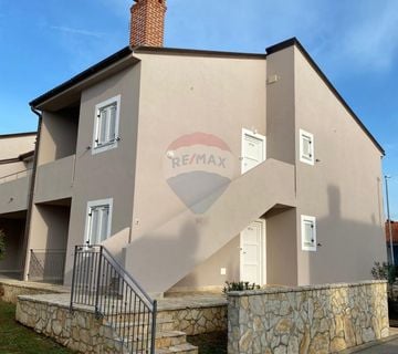 Istra, Medulin, kuća na svega 150m od plaže - cover